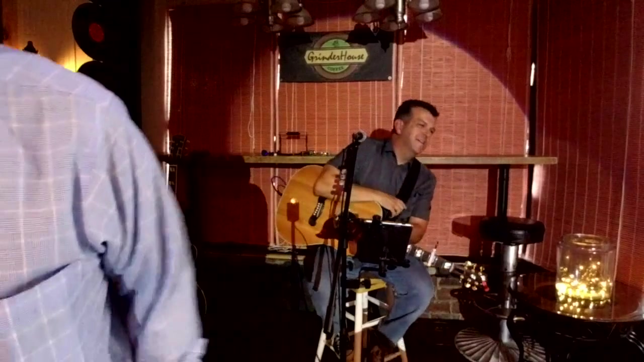 Chris Long LIVE “In the House” | By WFMC Jams