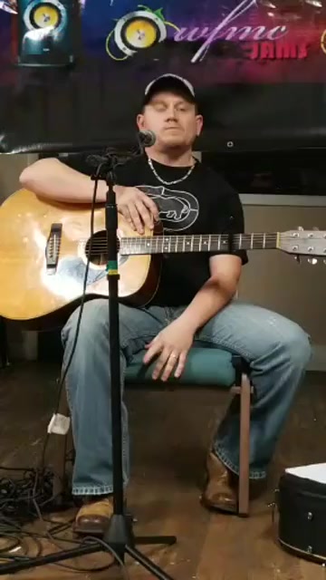 We are live with Travis Humphrey! | By WFMC Jams