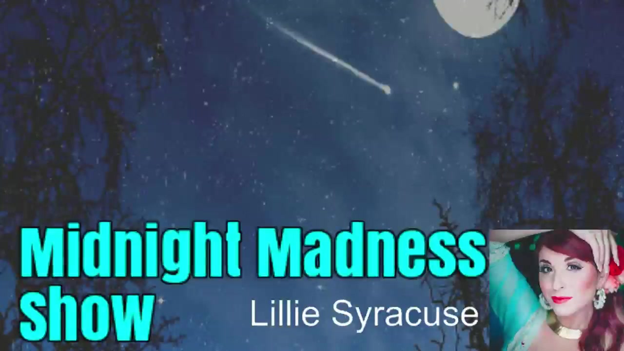 Midnight Madness Show - 11/8/2016 - Lillie Syracuse