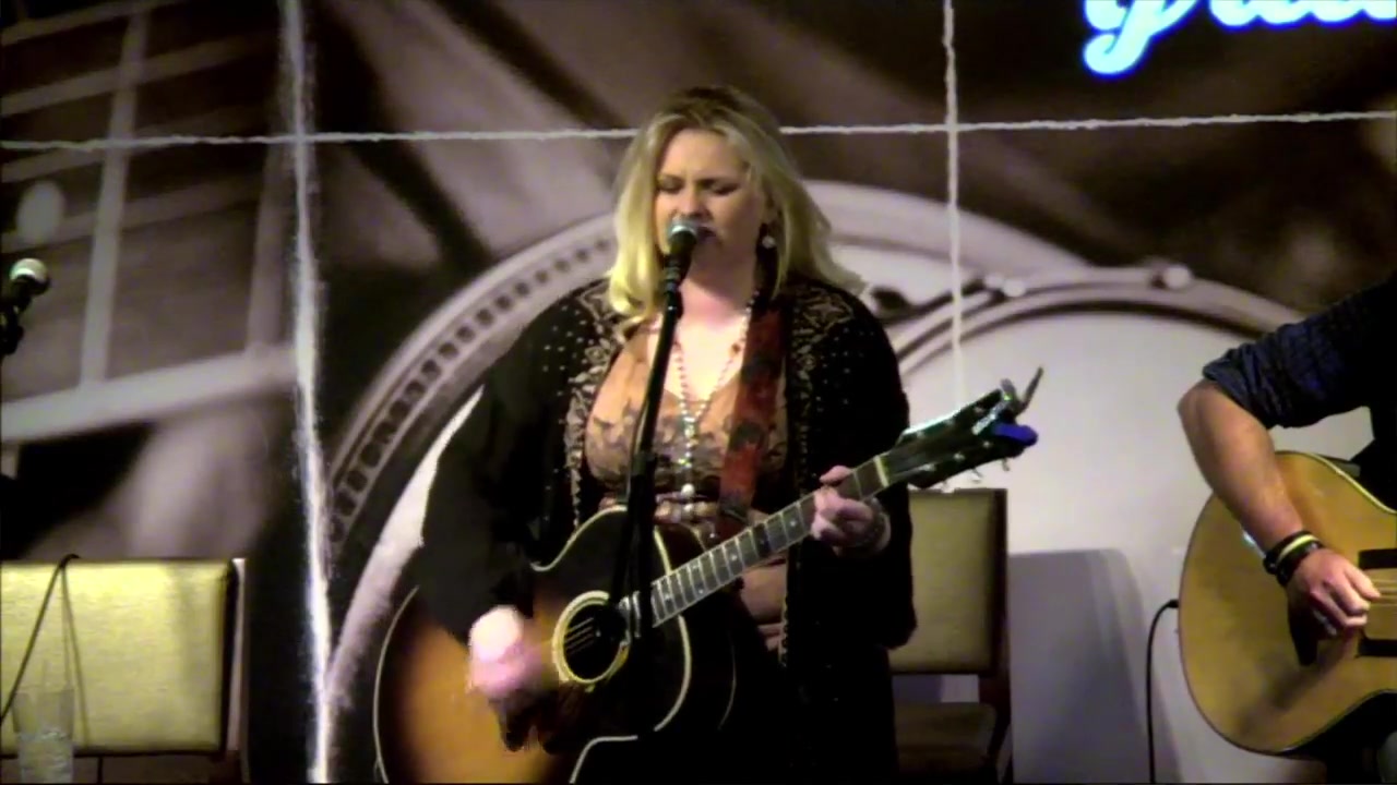 Songwriters Round at the Commodore Grille - 2/18/2018 | By WFMC Jams