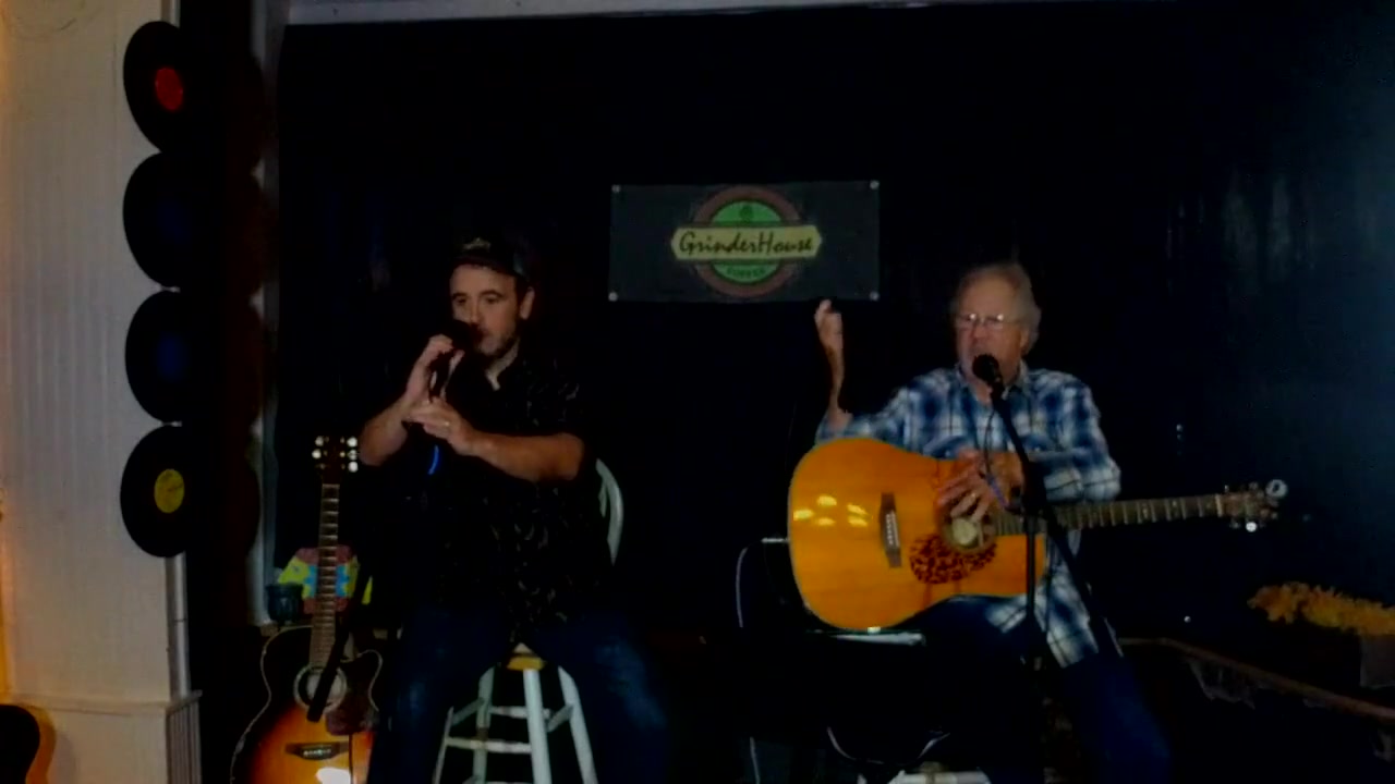 Gerald Smith Live “In the House” #songwriter, #livemusic, #listeningroom | By WFMC Jams