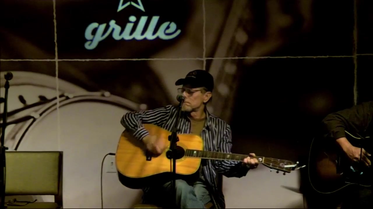 Songwriters Round at the Commodore Grille - 12-17-2017 | By WFMC Jams