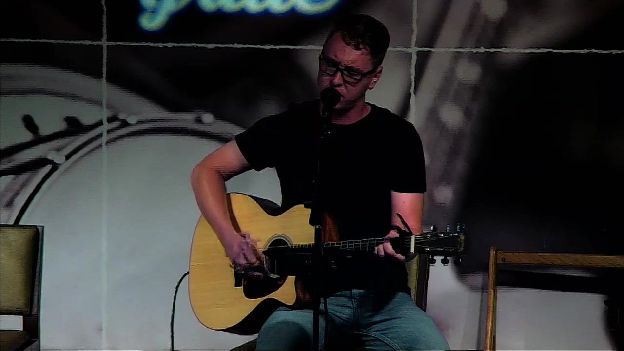Songwriters Round at the Commodore Grille - 5/19/2019