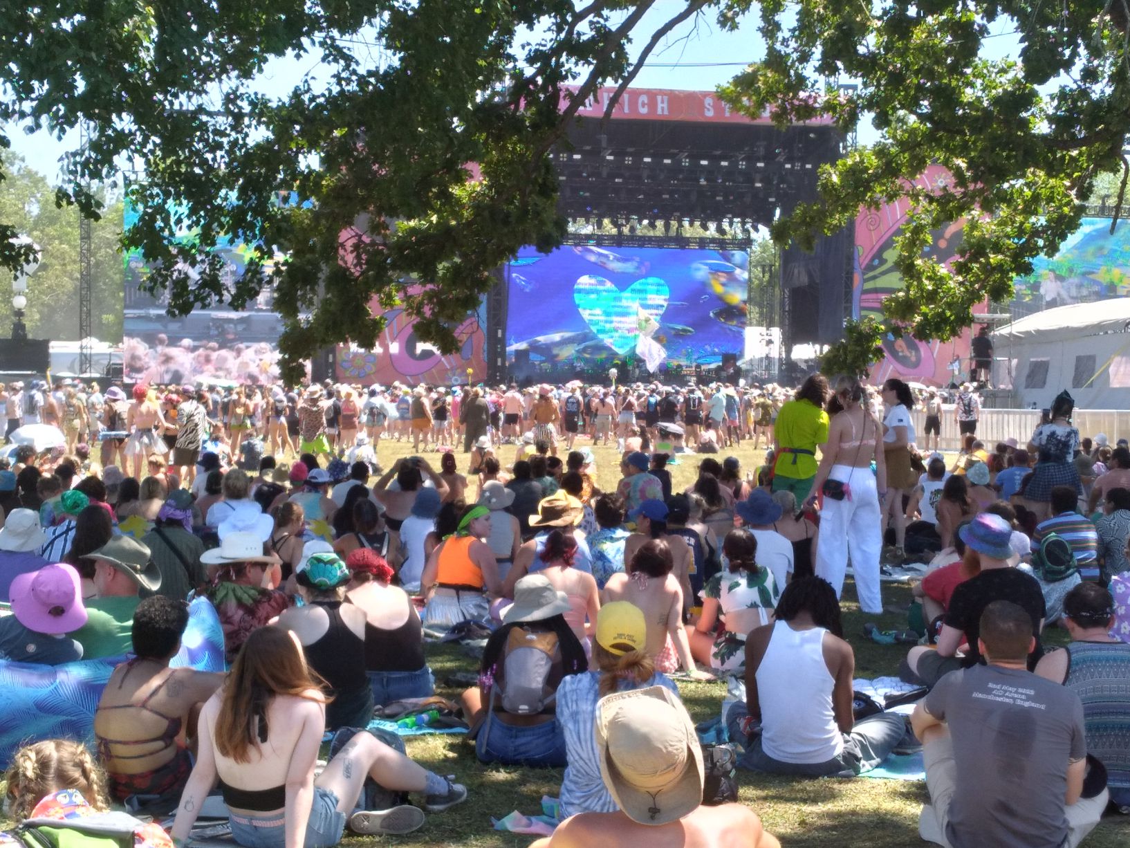 Saturday at the Bonnaroo Music and Arts Festival - Photo Credits: Will Corey